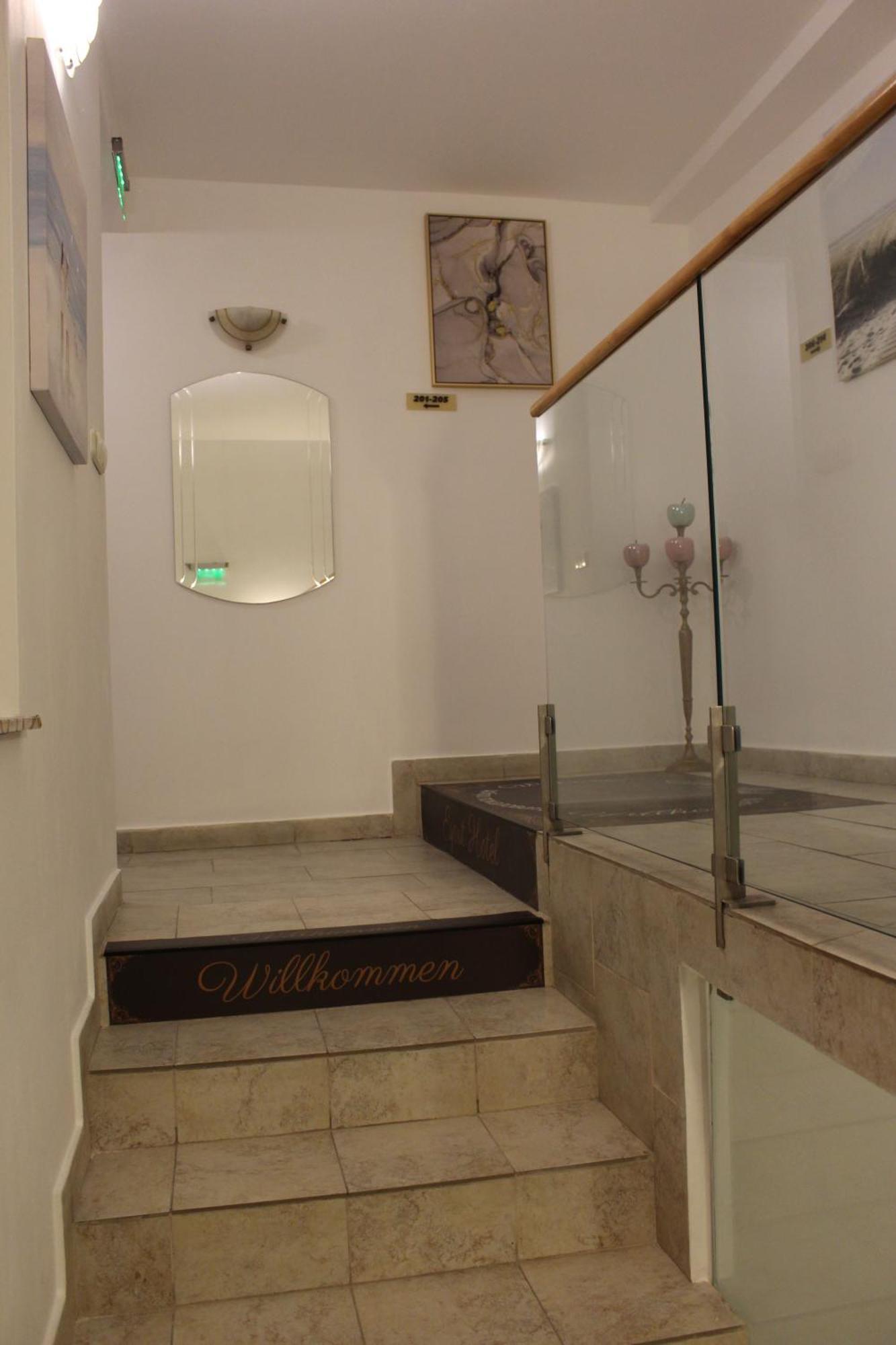 Esprit Hotel Budapest Eksteriør bilde